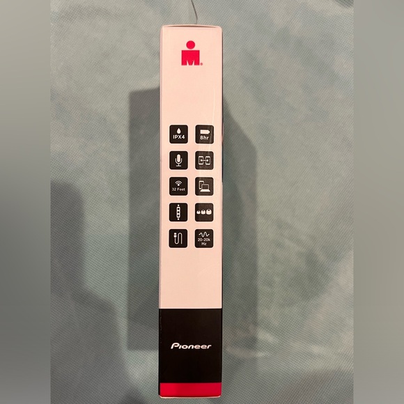 Pioneer Ironman IM5 Wireless Sports Earphones - Picture 3 of 6